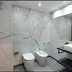Vatican Apartment Rom