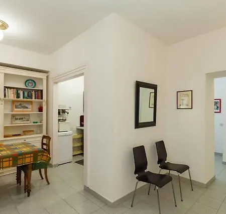 Vatican Apartment Rom